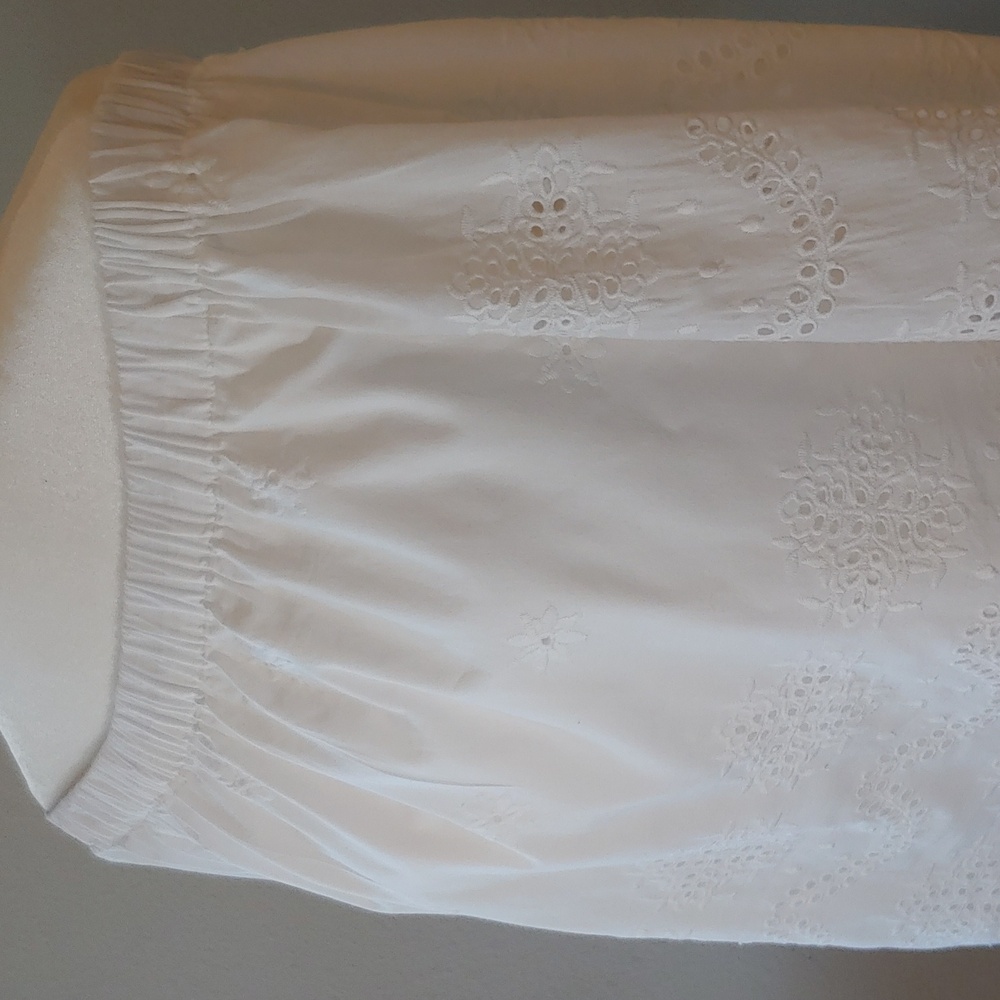 Saks Fifth Avenue White Cotton Eyelet 3/4 Sleeve Off Shoulders Top Women's Med - Picture 8 of 15